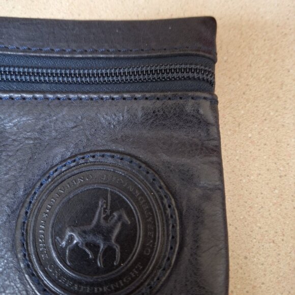 ONE FATED KNIGHT WRISTLET. - Picture 4 of 4